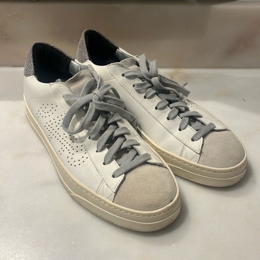 P448 Sneakers